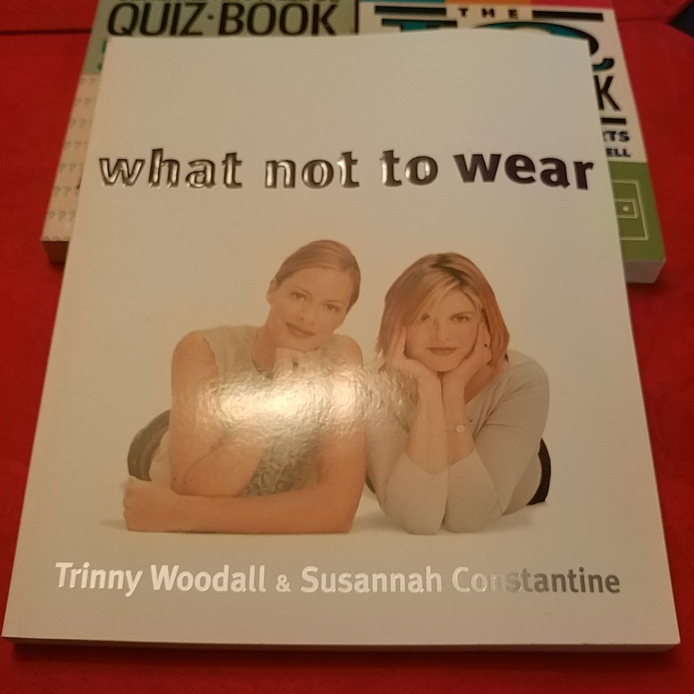 10/$10  What Not to Wear BBC Book